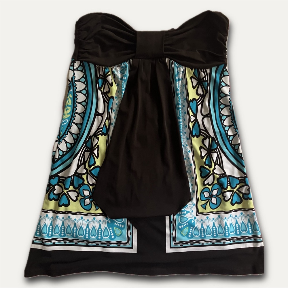 (SOLD ON DEPOP) Strapless Black and Blue Patterned Dress